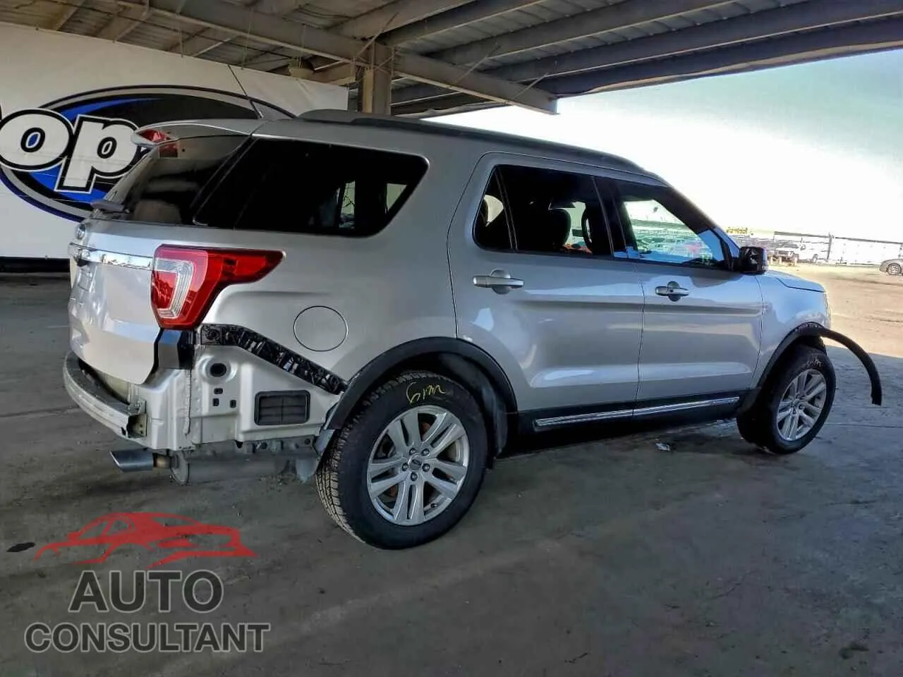 2018 FORD EXPLORER Damaged VIN 1FM5K8D87JGB18355 – side profile