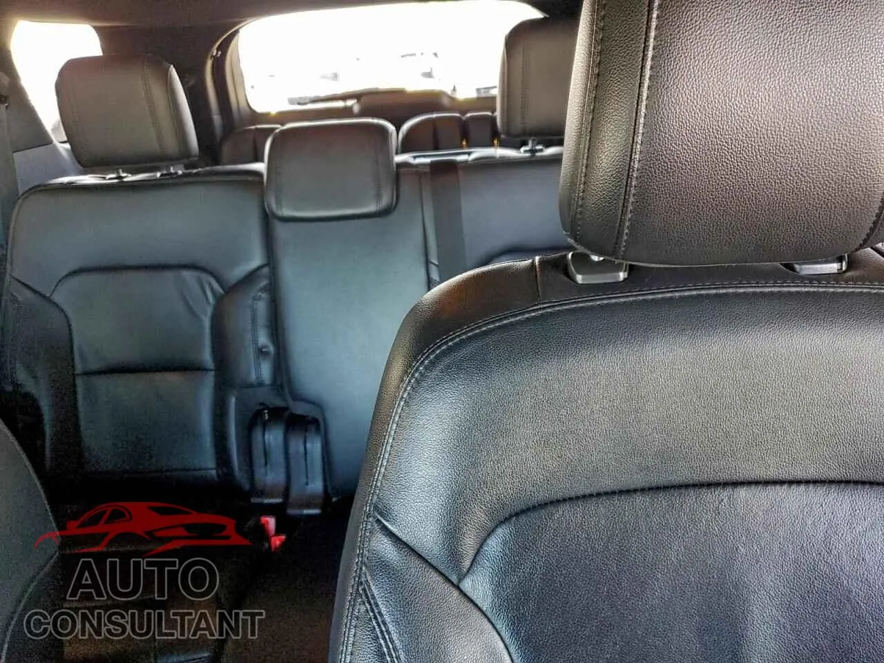 2018 FORD EXPLORER Damaged VIN 1FM5K8D87JGB18355 – odometer reading