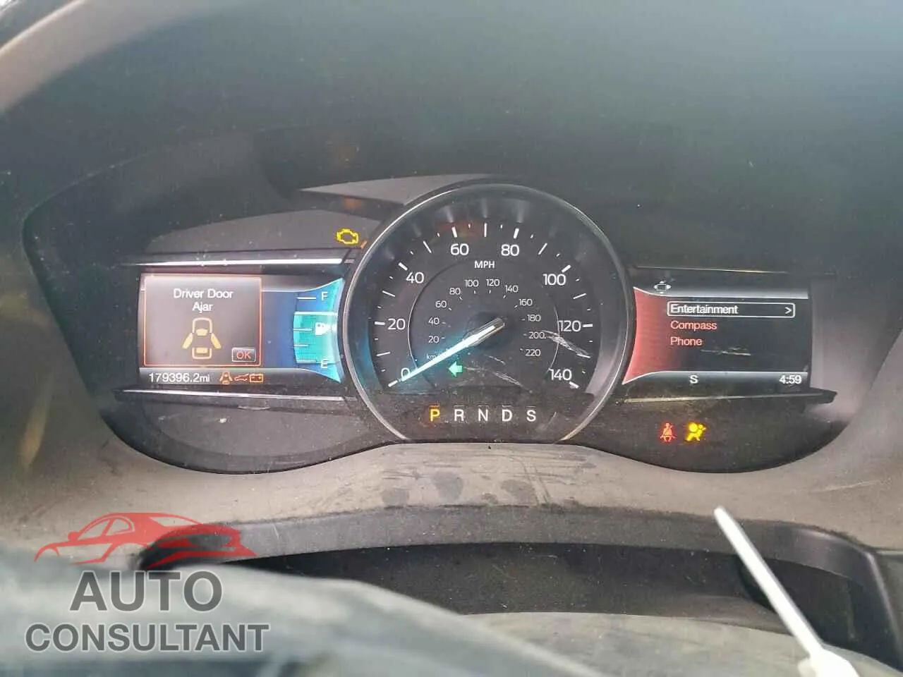 2017 FORD EXPLORER Damaged VIN 1FM5K8D88HGC13226 – trunk area