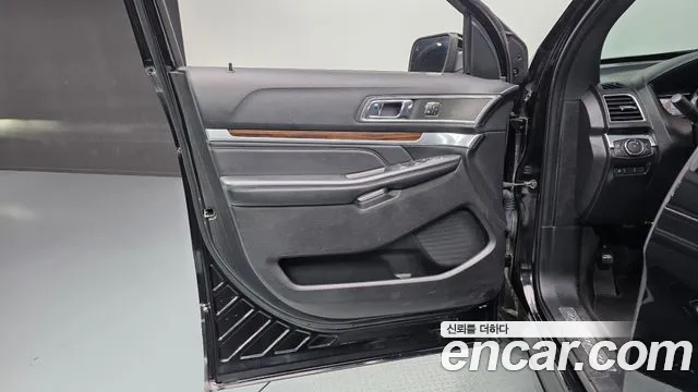 2018 Ford Explorer 2.3 Limited 4WD Sold VIN 1FM5K8FH0JGC37264 – exterior detail