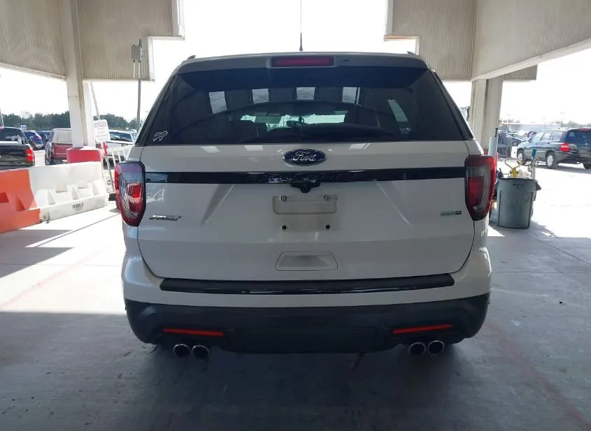 2018 FORD Explorer Used VIN 1FM5K8GT7JGB97526 – photo 16 2018 FORD Explorer Used VIN 1FM5K8GT7JGB97526 – photo 16