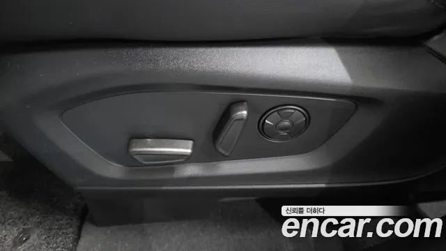 2022 Ford Explorer 6th Gen 3.0 Platinum 4WD Sold VIN 1FM5K8HC3NGA53010 – photo 27