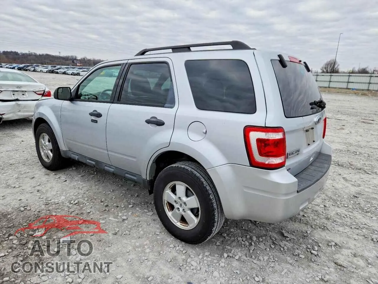 2011 FORD ESCAPE Damaged VIN 1FMCU0D7XBKA98126 – rear exterior