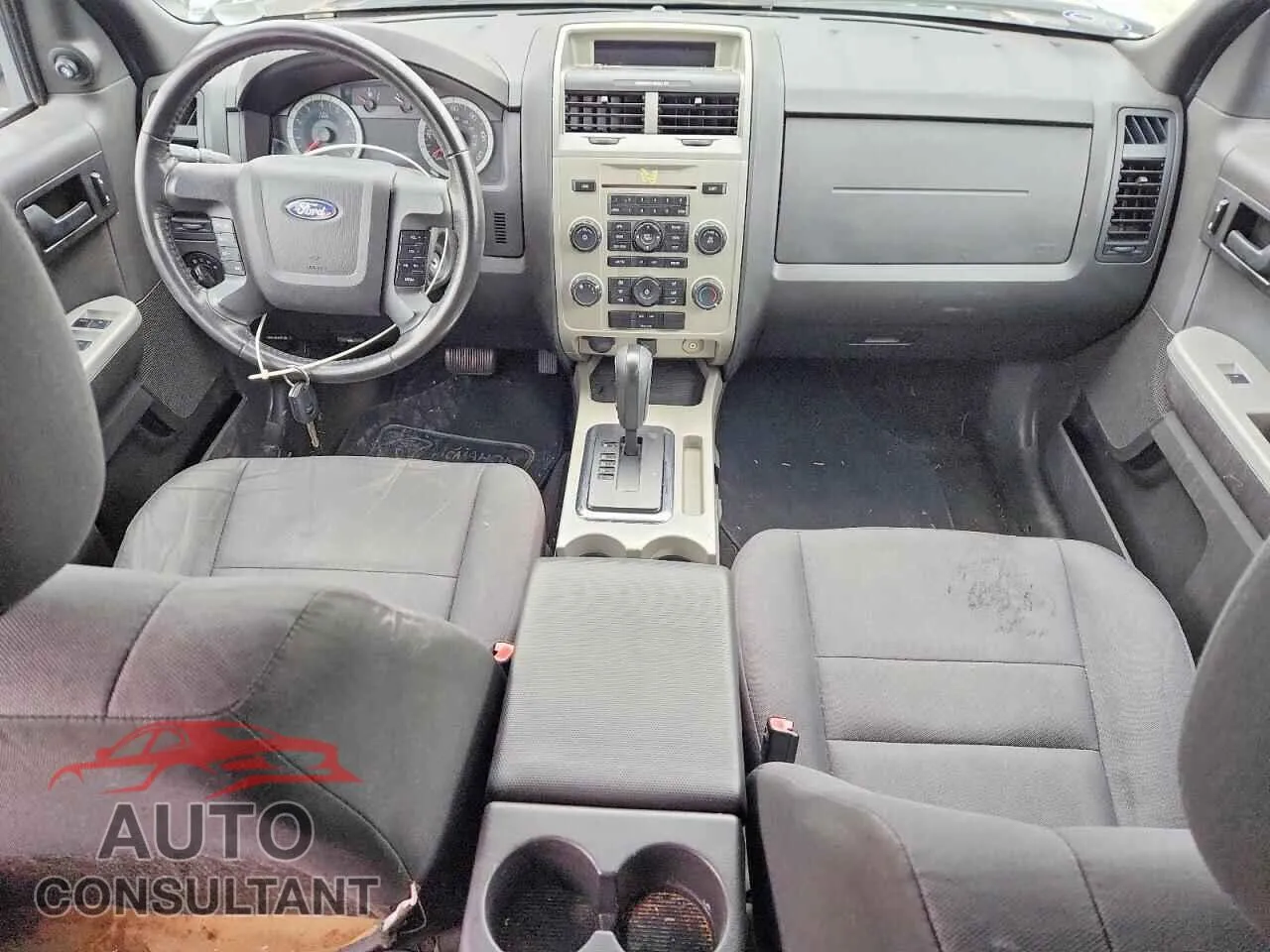 2011 FORD ESCAPE Damaged VIN 1FMCU0D7XBKA98126 – undercarriage