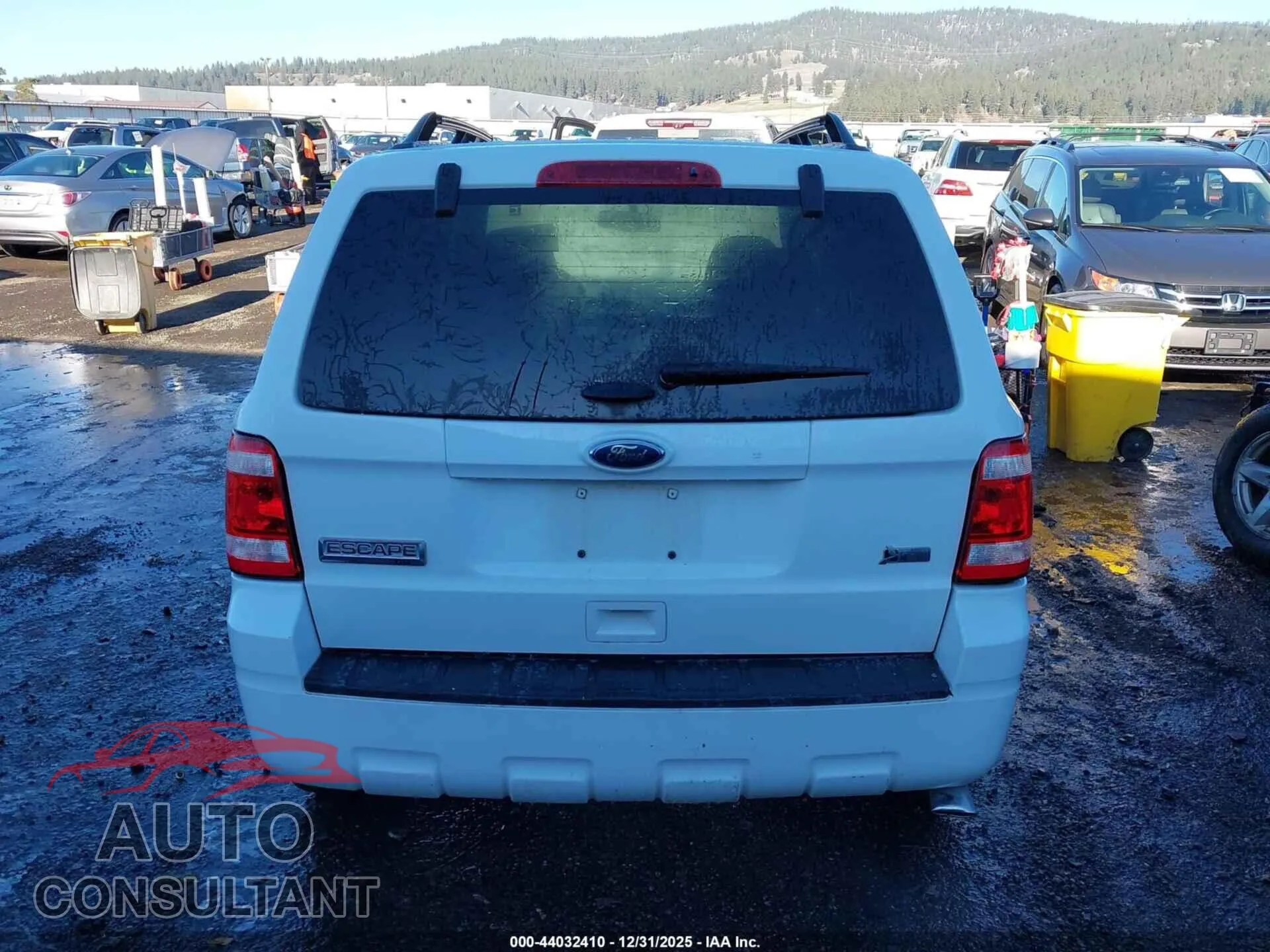 2011 FORD ESCAPE Damaged VIN 1FMCU0DG1BKB79869 – photo 17