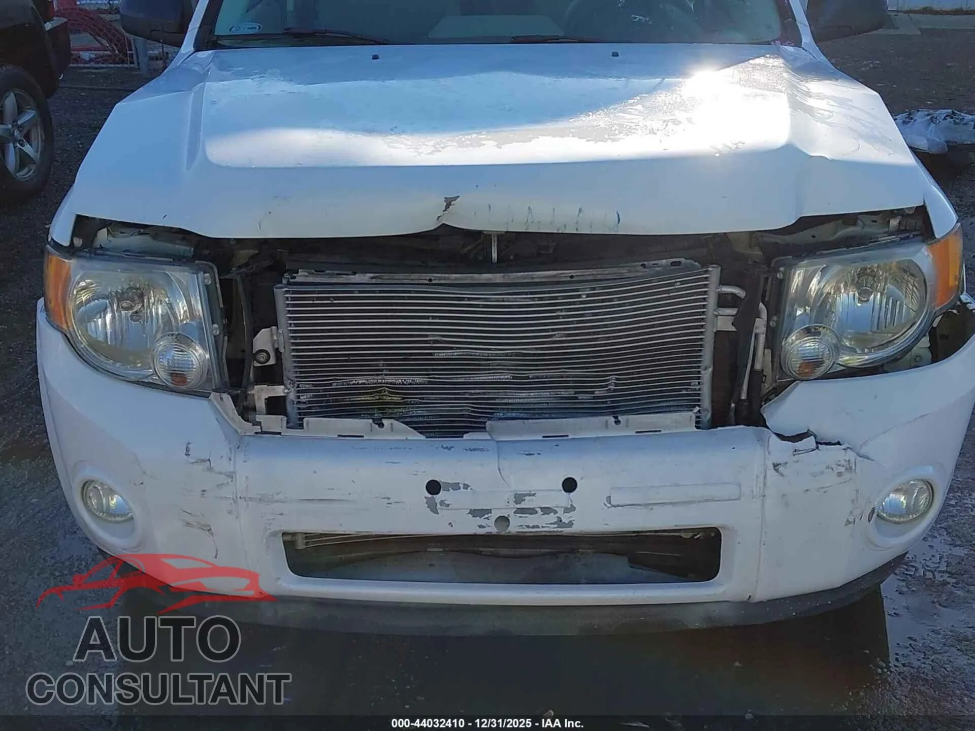 2011 FORD ESCAPE Damaged VIN 1FMCU0DG1BKB79869 – photo 19