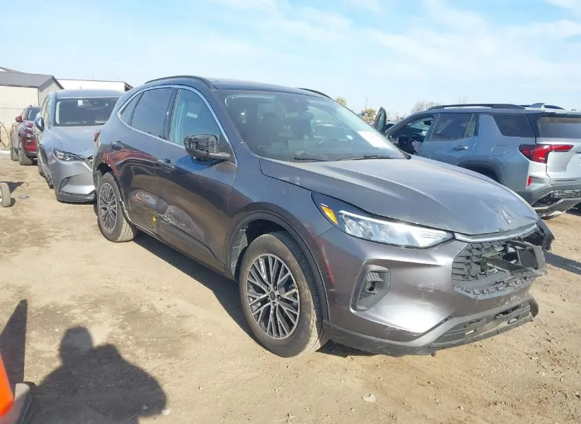 2025 FORD Escape Used VIN 1FMCU0E10SUA16824 – photo 14