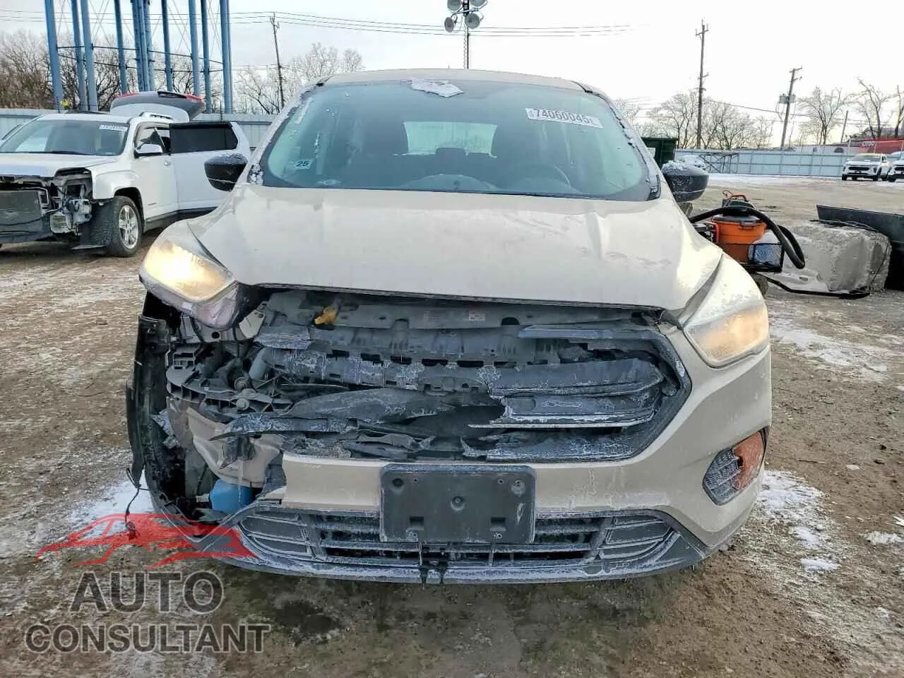 2017 FORD ESCAPE Damaged VIN 1FMCU0F72HUC74001 – interior seats