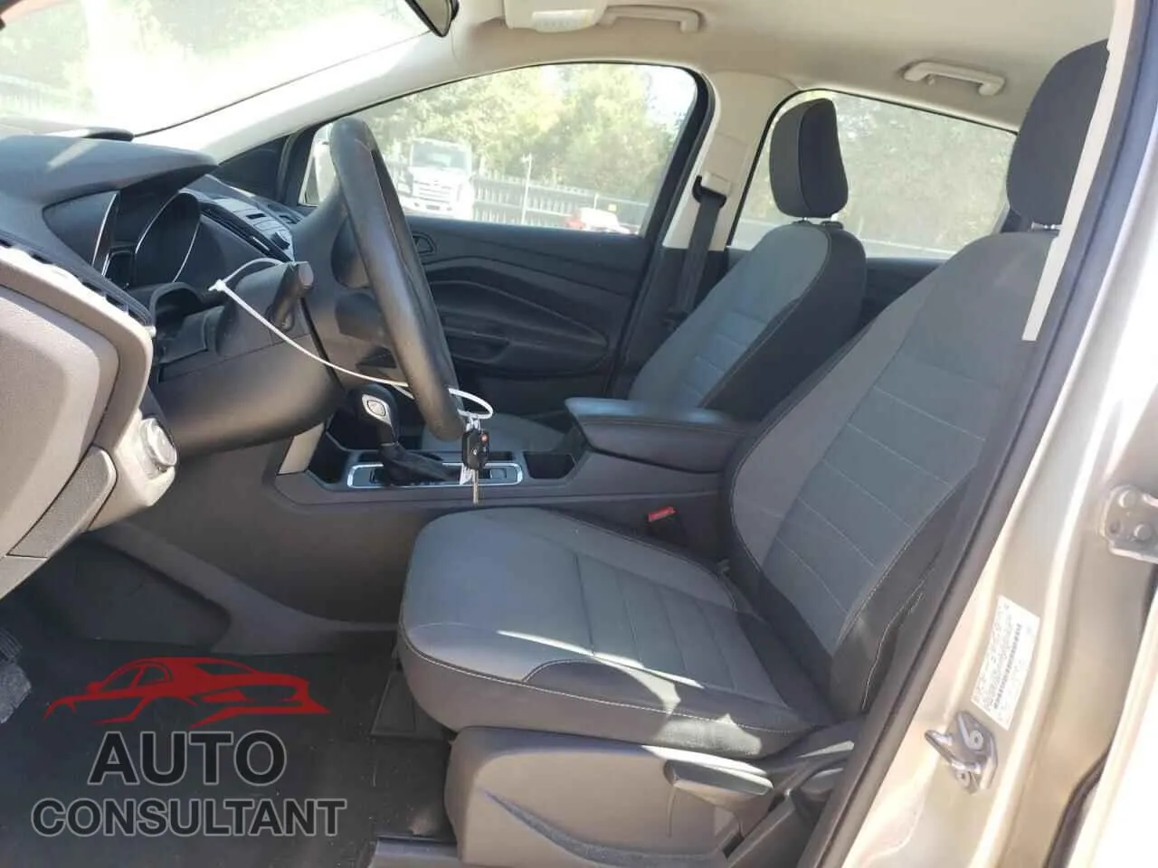 2018 FORD ESCAPE Used VIN 1FMCU0F77JUB58721 – exterior detail