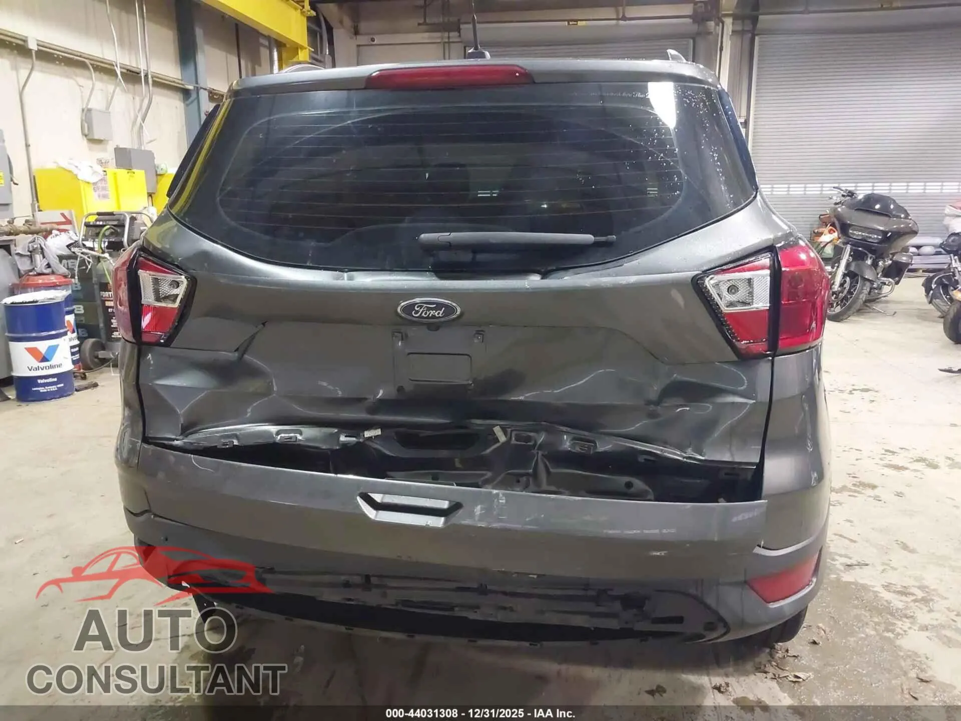 2019 FORD ESCAPE Damaged VIN 1FMCU0F79KUB24040 – engine bay