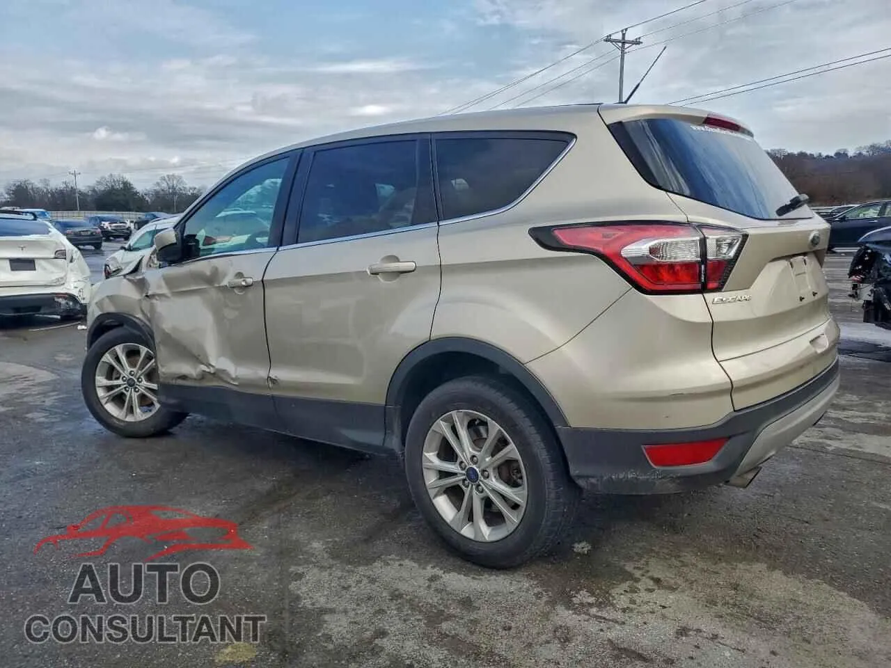 2017 FORD ESCAPE Damaged VIN 1FMCU0GD2HUA52952 – rear exterior