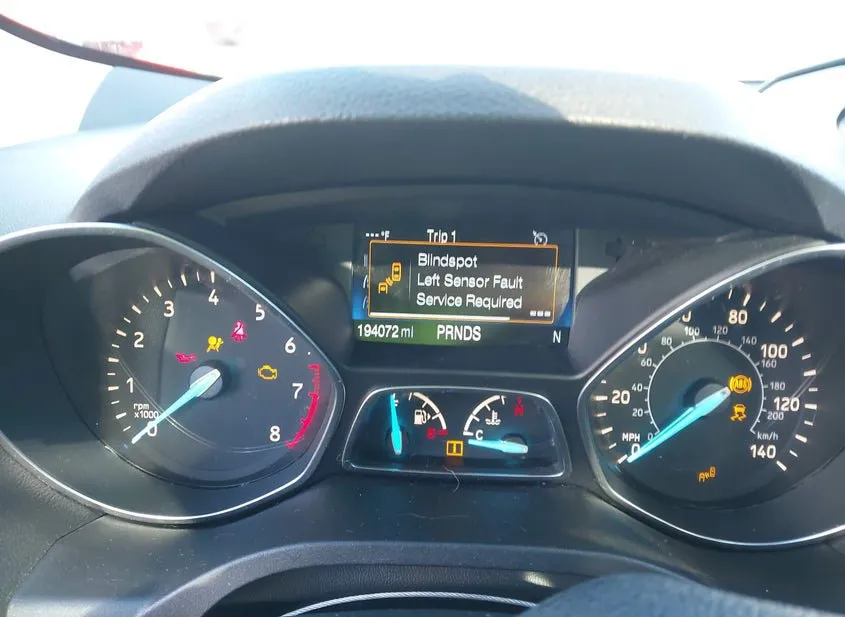 2017 FORD Escape Used VIN 1FMCU0GD2HUB50959 – dashboard