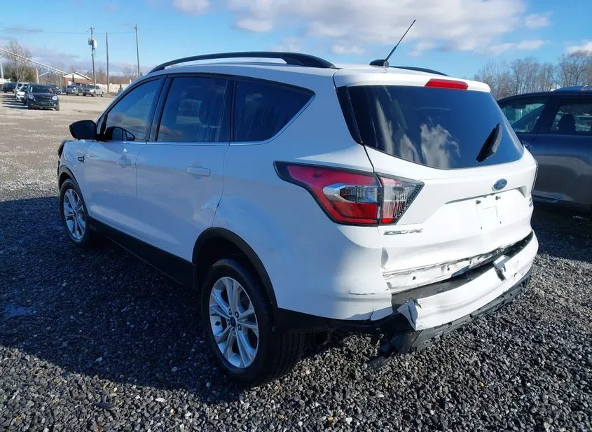 2017 FORD Escape Used VIN 1FMCU0GD2HUB50959 – photo 18