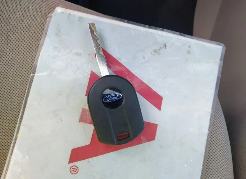 2018 FORD Escape Used VIN 1FMCU0GD8JUB47649 – photo 19