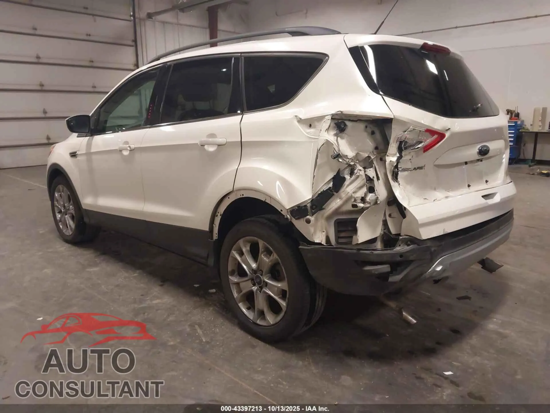 2014 FORD ESCAPE Damaged VIN 1FMCU0GX8EUB70705 – side profile