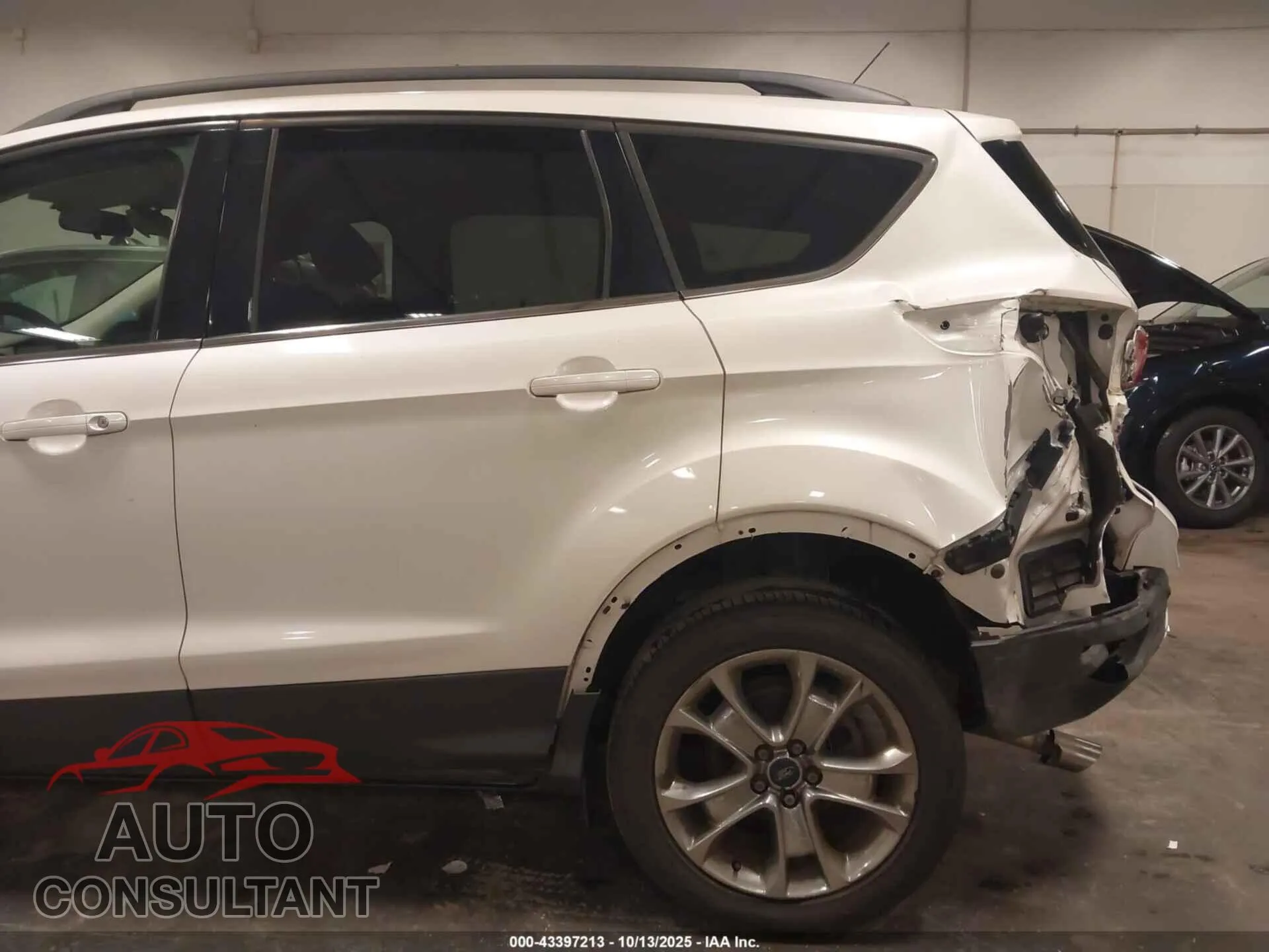 2014 FORD ESCAPE Damaged VIN 1FMCU0GX8EUB70705 – photo 18