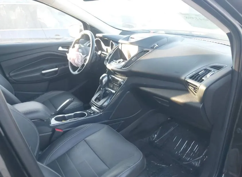 2014 FORD Escape Used VIN 1FMCU0JX6EUE10164 – exterior detail