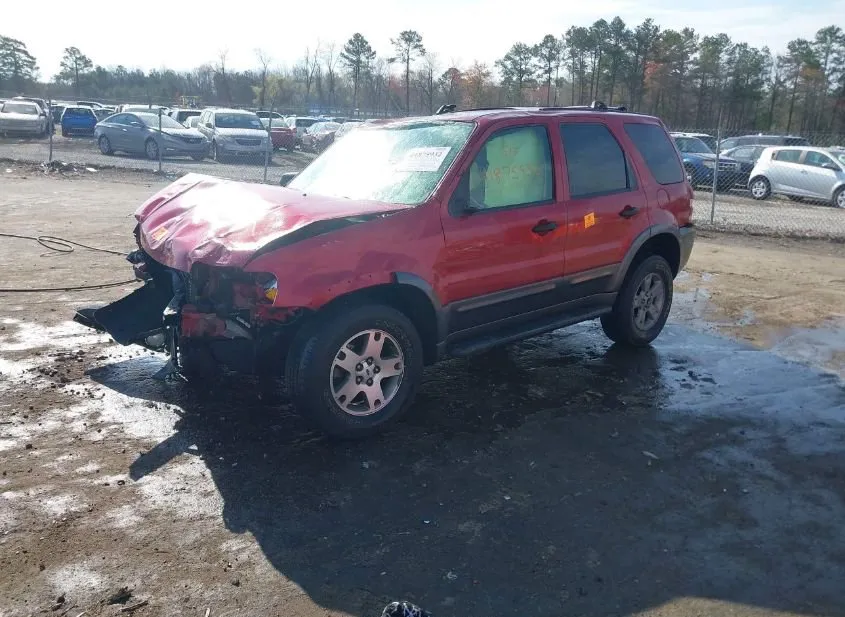 2005 FORD Escape Used VIN 1FMCU93115KA39052 – engine bay