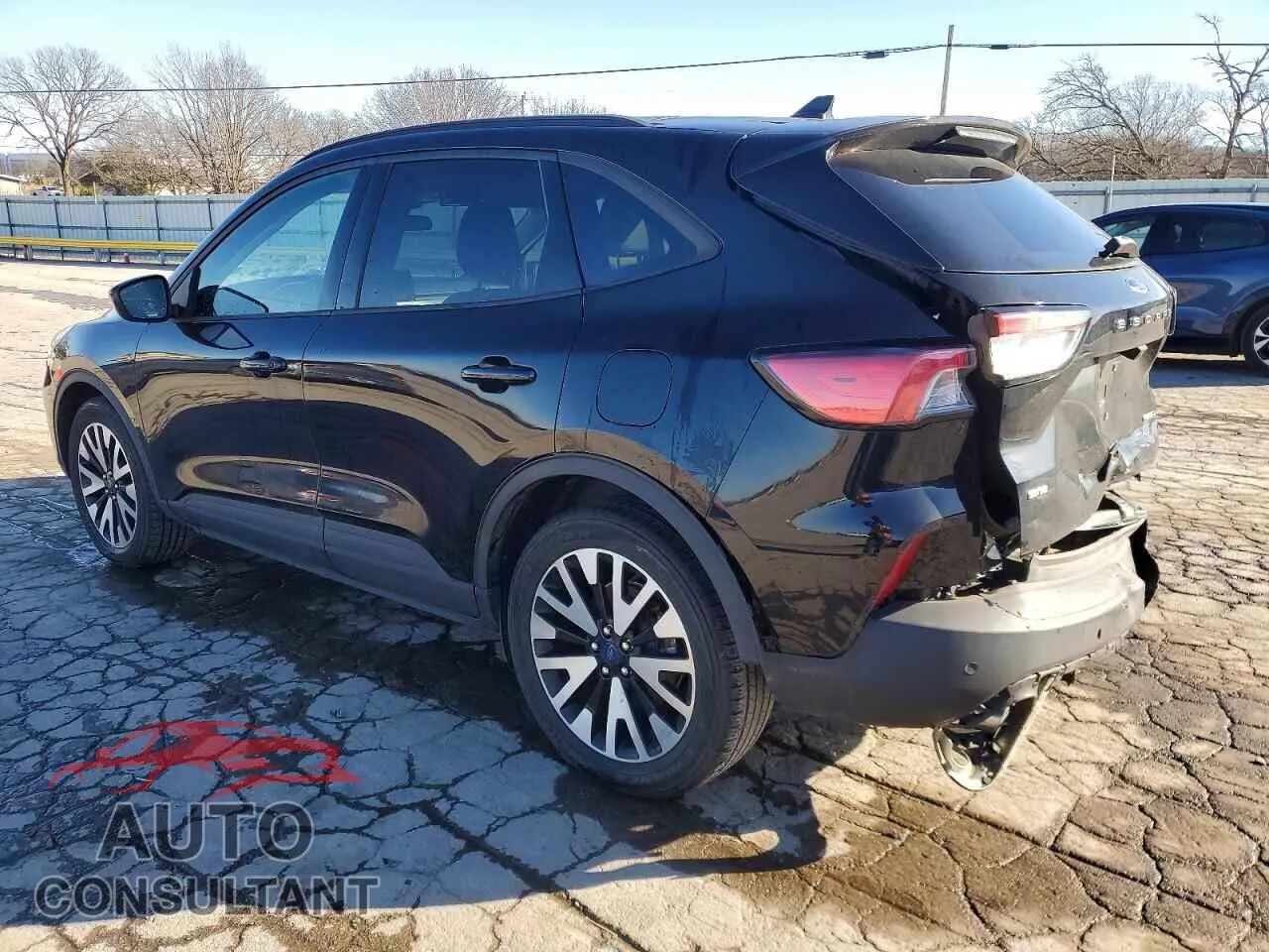 2020 FORD ESCAPE Damaged VIN 1FMCU9BZ3LUB74090 – rear exterior 2020 FORD ESCAPE Damaged VIN 1FMCU9BZ3LUB74090 – rear exterior