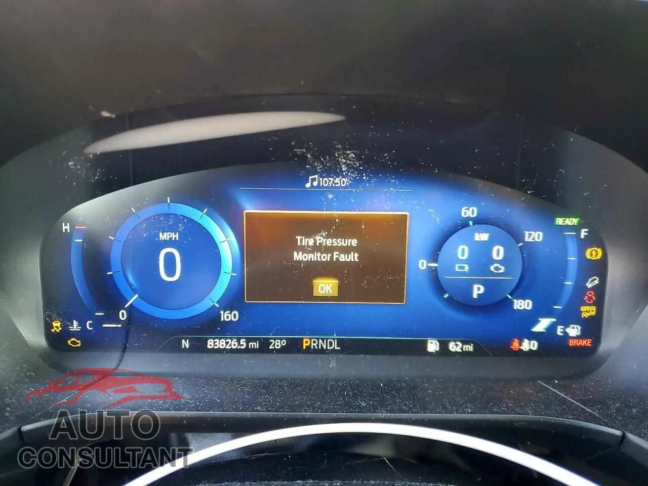 2020 FORD ESCAPE Damaged VIN 1FMCU9BZ3LUB74090 – trunk area 2020 FORD ESCAPE Damaged VIN 1FMCU9BZ3LUB74090 – trunk area