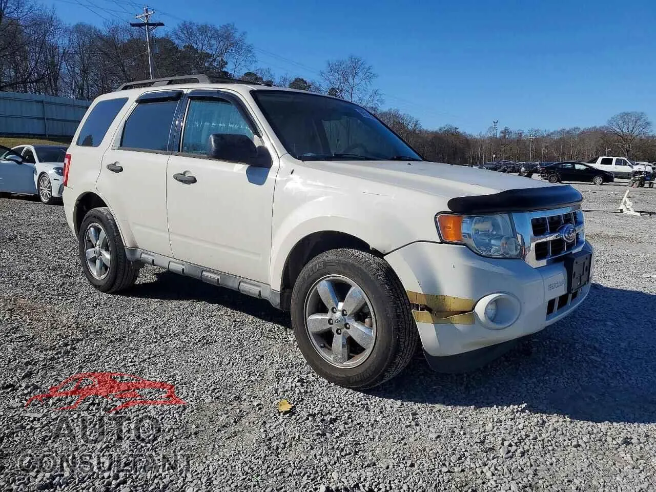 2011 FORD ESCAPE Damaged VIN 1FMCU9DG2BKB19961 – dashboard