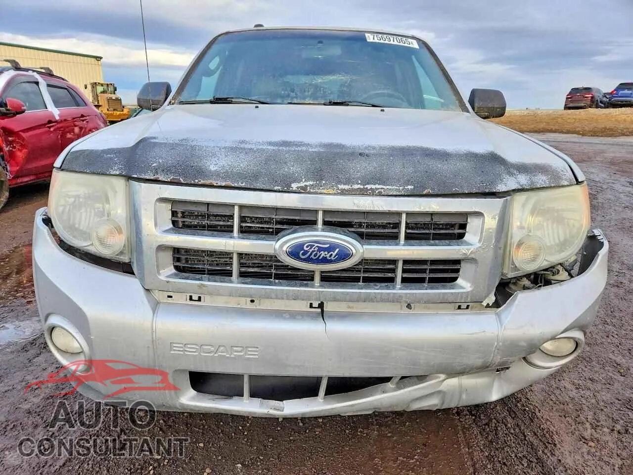 2012 FORD ESCAPE Damaged VIN 1FMCU9DG6CKA17984 – interior seats