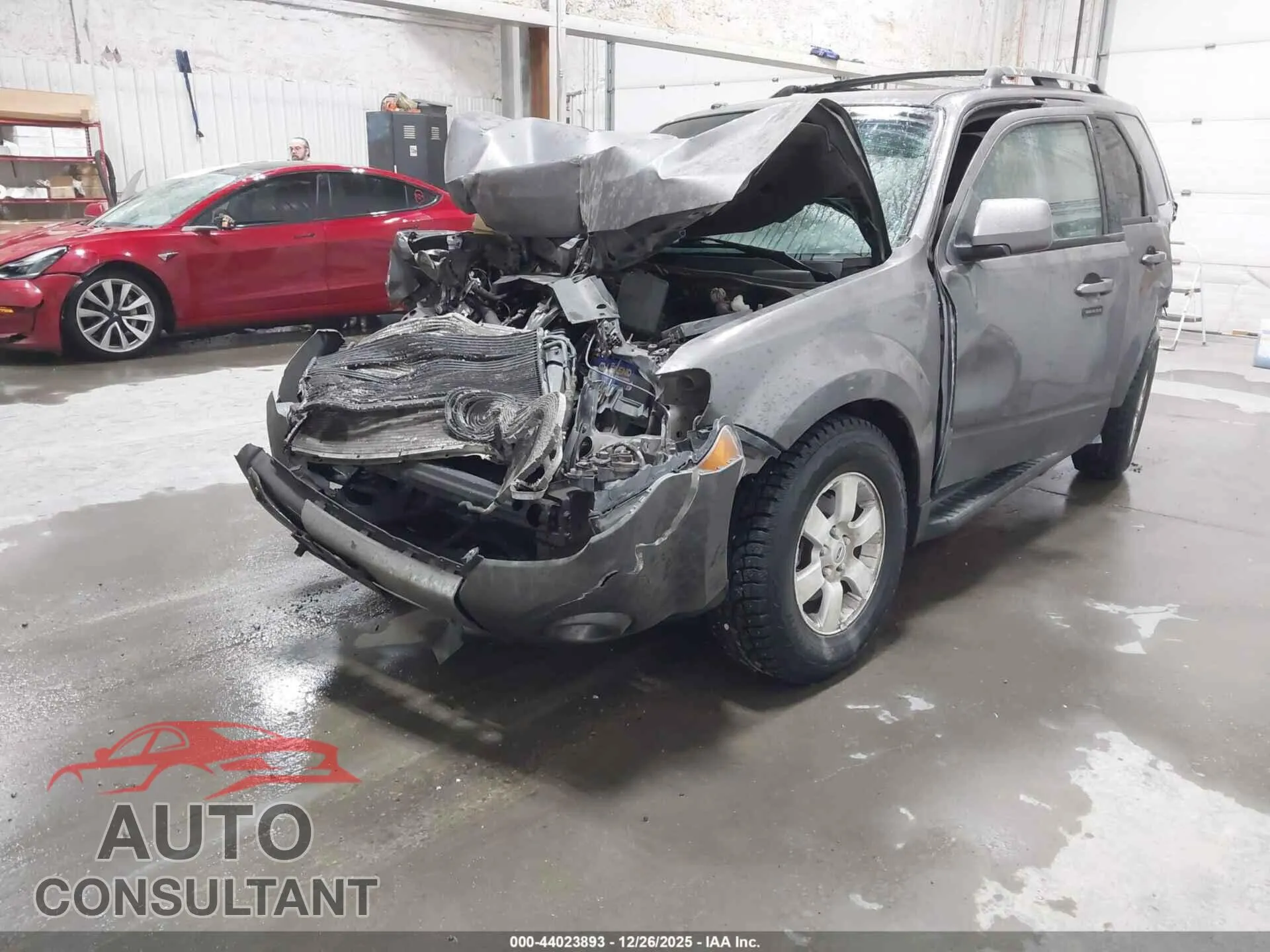 2010 FORD ESCAPE Damaged VIN 1FMCU9EG4AKA72185 – rear exterior
