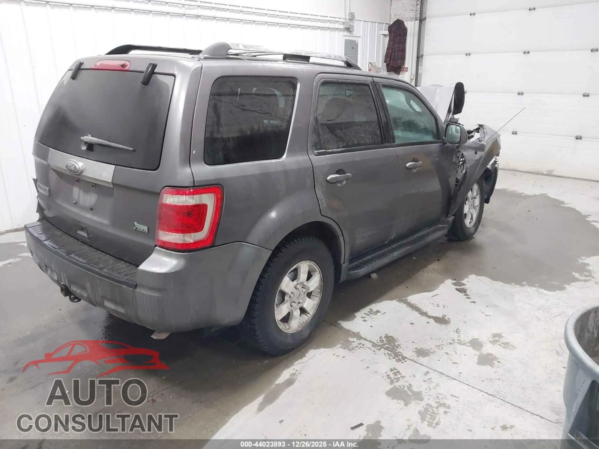 2010 FORD ESCAPE Damaged VIN 1FMCU9EG4AKA72185 – dashboard