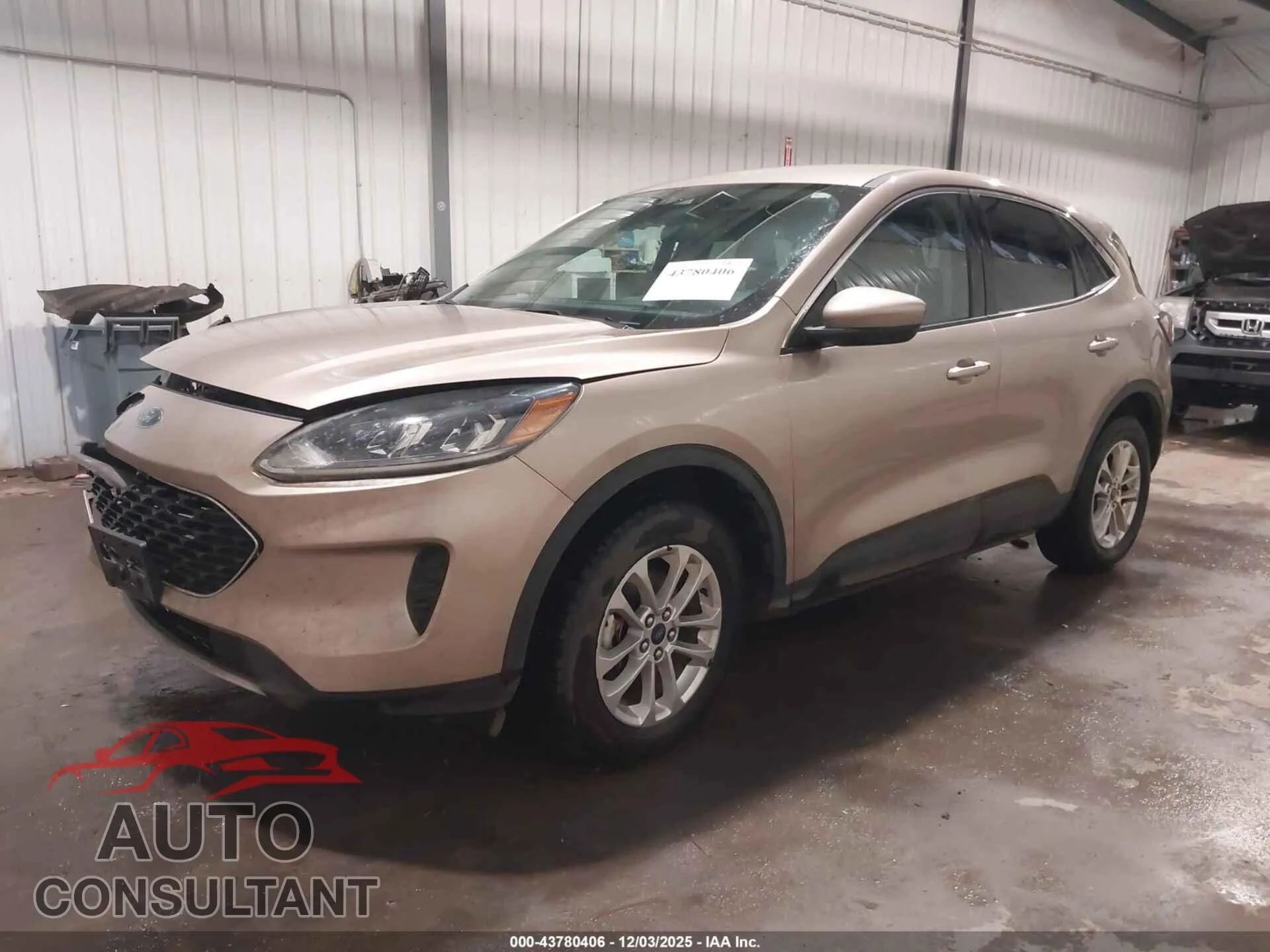2020 FORD ESCAPE Damaged VIN 1FMCU9G6XLUA35220 – rear exterior