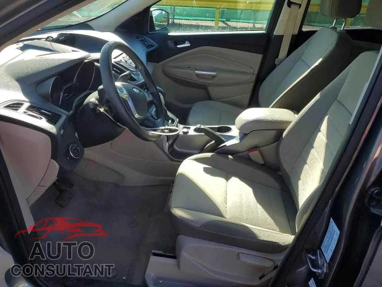 2013 FORD ESCAPE Damaged VIN 1FMCU9G99DUC03182 – exterior detail