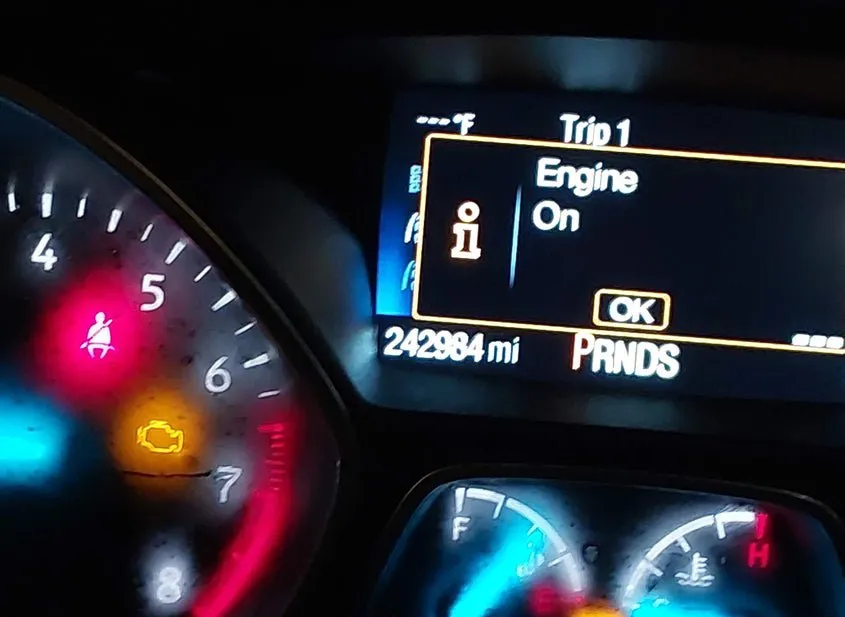 2017 FORD Escape Used VIN 1FMCU9G99HUE46304 – engine bay