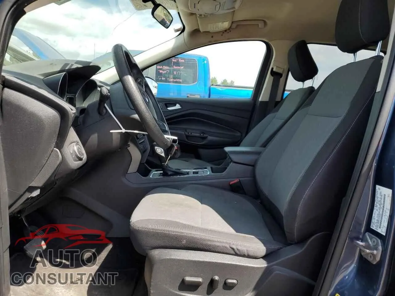 2018 FORD ESCAPE Damaged VIN 1FMCU9GD0JUC89966 – exterior detail