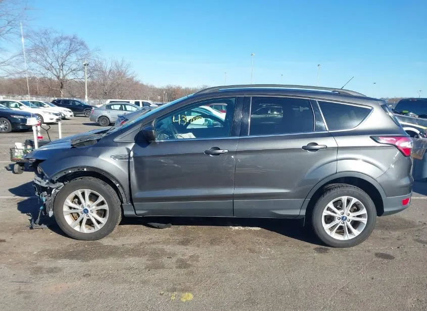 2018 FORD Escape Used VIN 1FMCU9GD1JUC53705 – trunk area