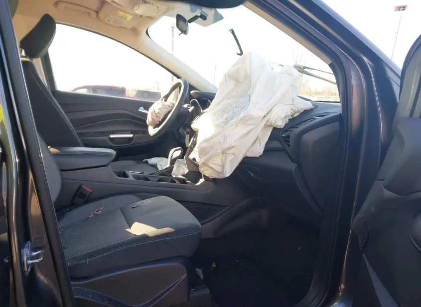 2018 FORD Escape Used VIN 1FMCU9GD1JUC53705 – odometer reading