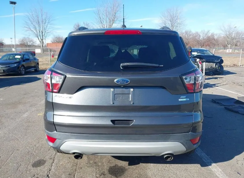 2018 FORD Escape Used VIN 1FMCU9GD1JUC53705 – photo 18