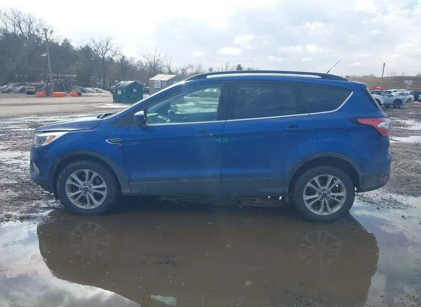 2018 FORD Escape Used VIN 1FMCU9GD1JUD31139 – photo 13