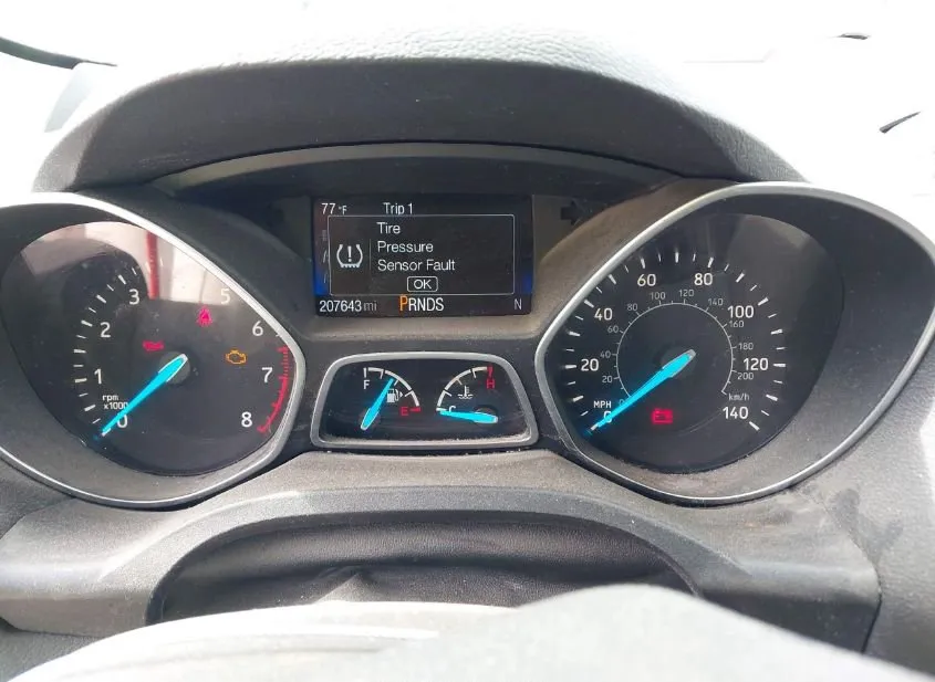2017 FORD Escape Used VIN 1FMCU9GD5HUA17889 – photo 19