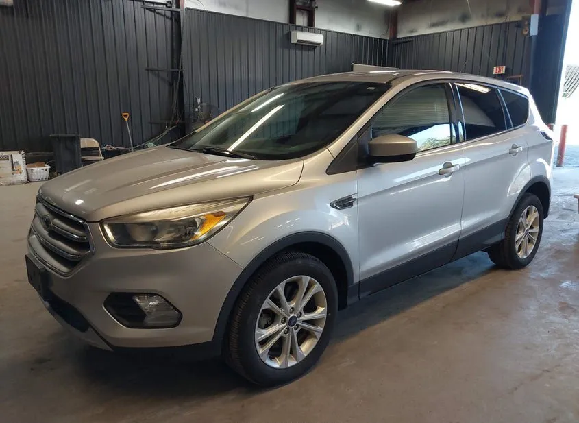2017 FORD Escape Used VIN 1FMCU9GD6HUE18450 – odometer reading