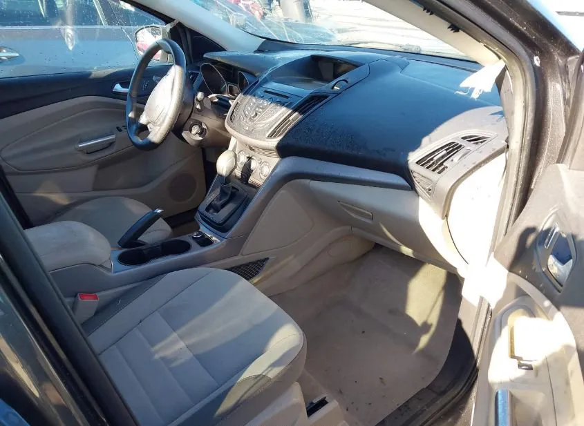 2015 FORD Escape Used VIN 1FMCU9GX2FUB15611 – side profile