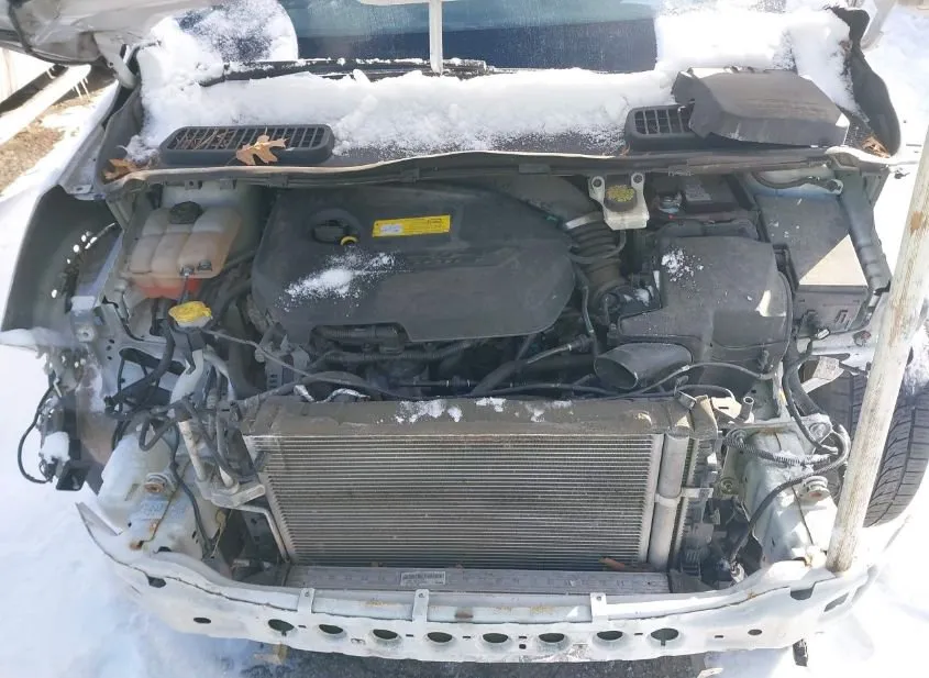 2015 FORD Escape Used VIN 1FMCU9GX6FUA96772 – trunk area