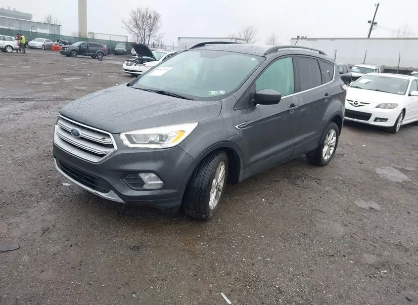 2018 FORD Escape Used VIN 1FMCU9HD1JUA77950 – dashboard