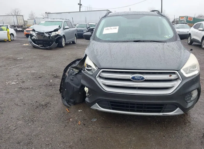 2018 FORD Escape Used VIN 1FMCU9HD1JUA77950 – exterior detail