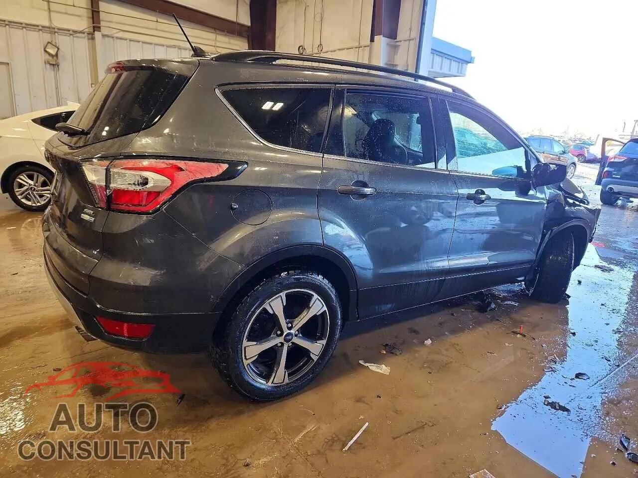 2018 FORD ESCAPE Damaged VIN 1FMCU9HDXJUA85643 – side profile