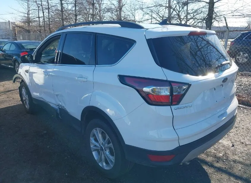 2018 FORD Escape Used VIN 1FMCU9HDXJUB40169 – side profile