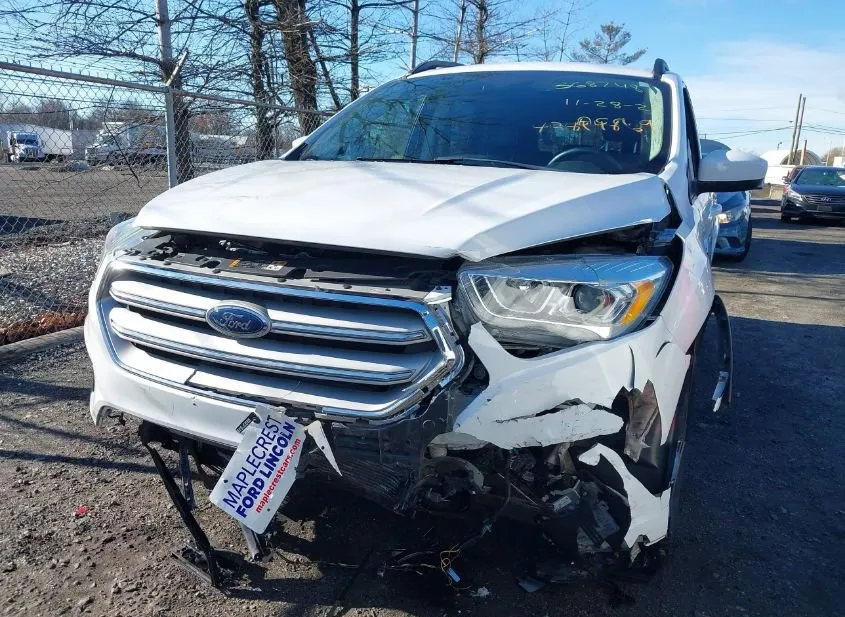 2018 FORD Escape Used VIN 1FMCU9HDXJUB40169 – photo 12