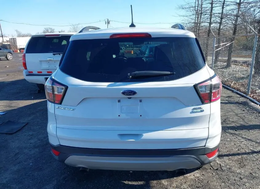 2018 FORD Escape Used VIN 1FMCU9HDXJUB40169 – photo 15
