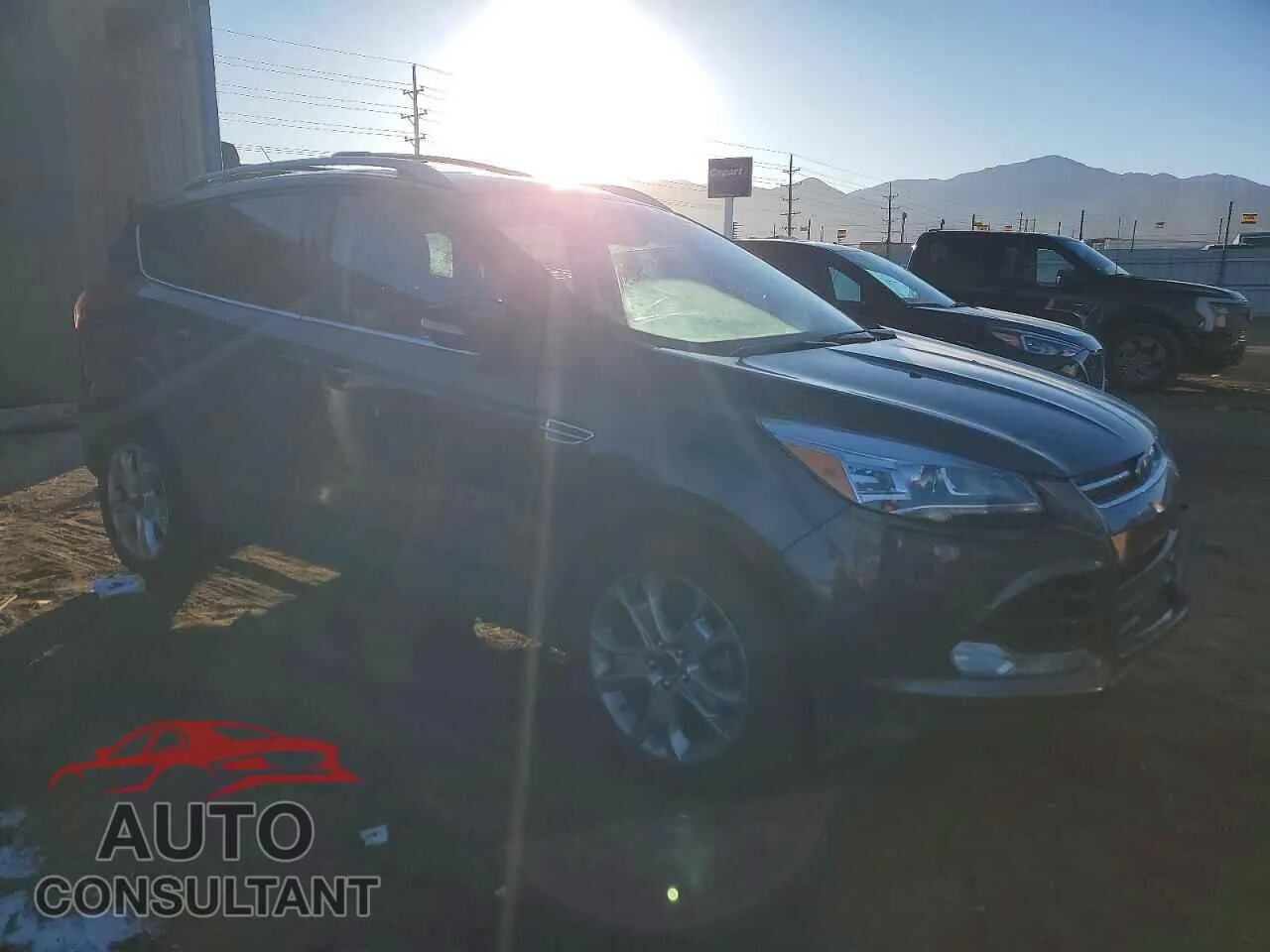 2016 FORD ESCAPE Damaged VIN 1FMCU9J90GUA44954 – dashboard