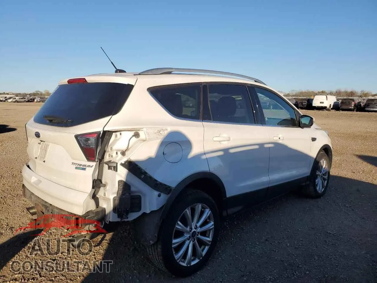2017 FORD ESCAPE Damaged VIN 1FMCU9J91HUA89760 – side profile