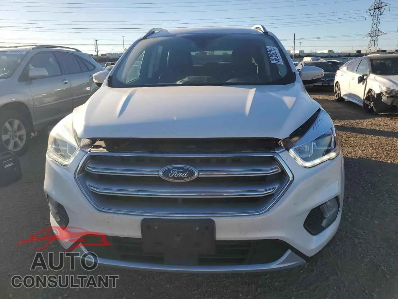2017 FORD ESCAPE Damaged VIN 1FMCU9J91HUA89760 – interior seats