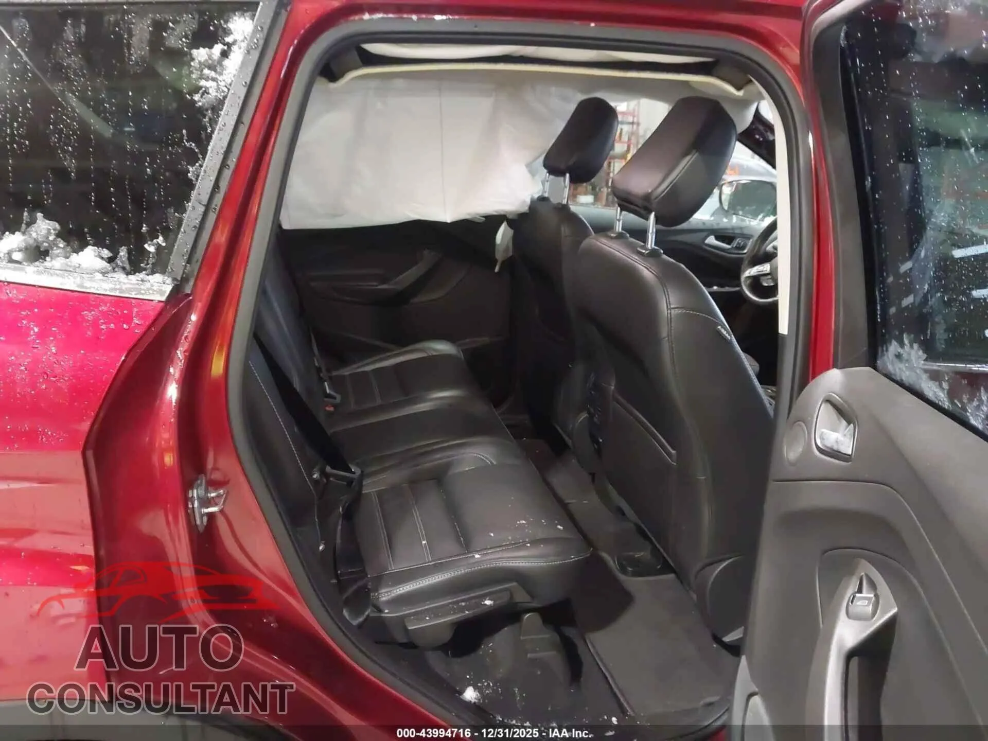 2018 FORD ESCAPE Damaged VIN 1FMCU9J99JUC80140 – undercarriage